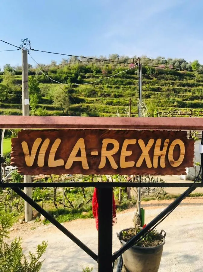 Villa Rexho Berat 0*,